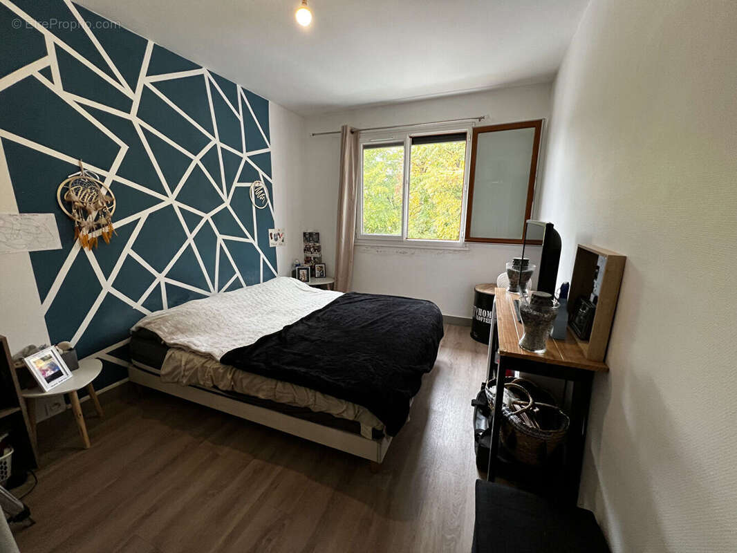 Appartement à MONDEVILLE