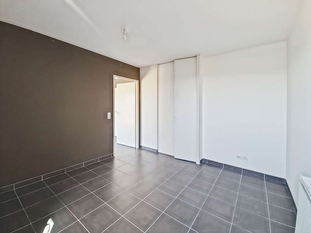 Appartement à VILLENAVE-D'ORNON