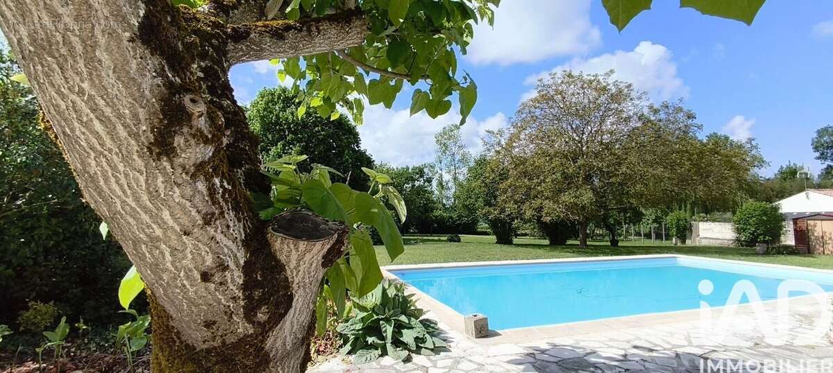 Photo 3 - Maison à SAINTE-SOULLE