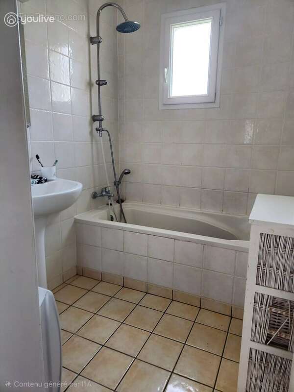 Maison 3 chambres de 67 m² à Brusvily - photo 8