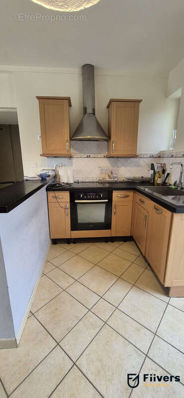 Maison à SAINT-PIERRE-DU-PERRAY