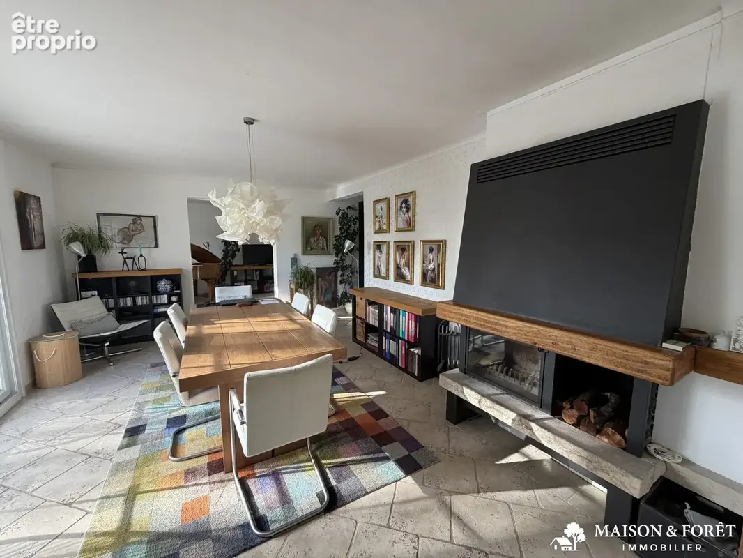 Maison 6 pièces 166 m² à vendre à Poilly-Lez-Gien (45500) - photo 2