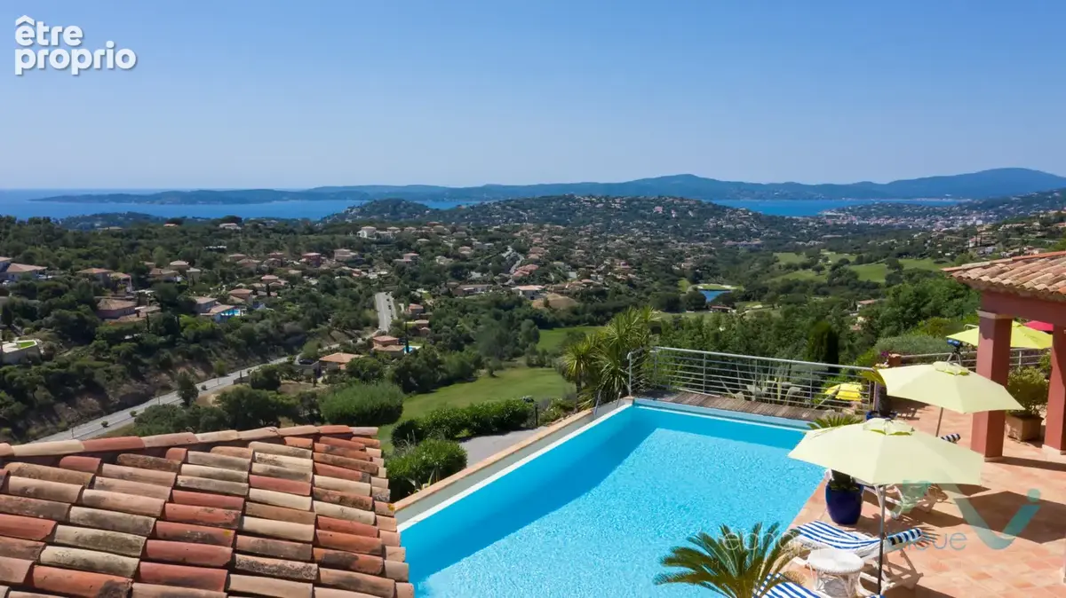 Vente Villa 7 pièces avec magnifique vue mer panoramique à Sainte Maxime - photo 2