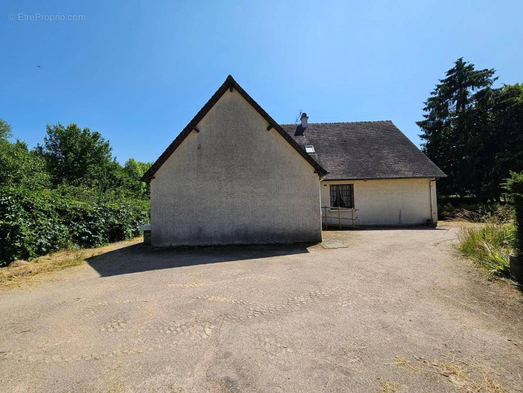 Maison à MAROLLES-LES-BRAULTS