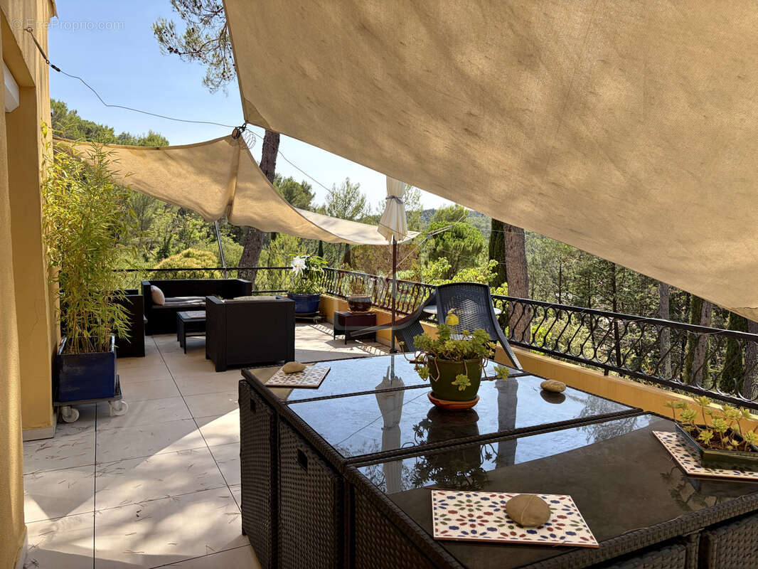 EXCLUSIVITÉ A.I.E.: Sur une parcelle piscinable de 2243 m2, Villa familiale de plus de 150 m2 habitables - photo 8