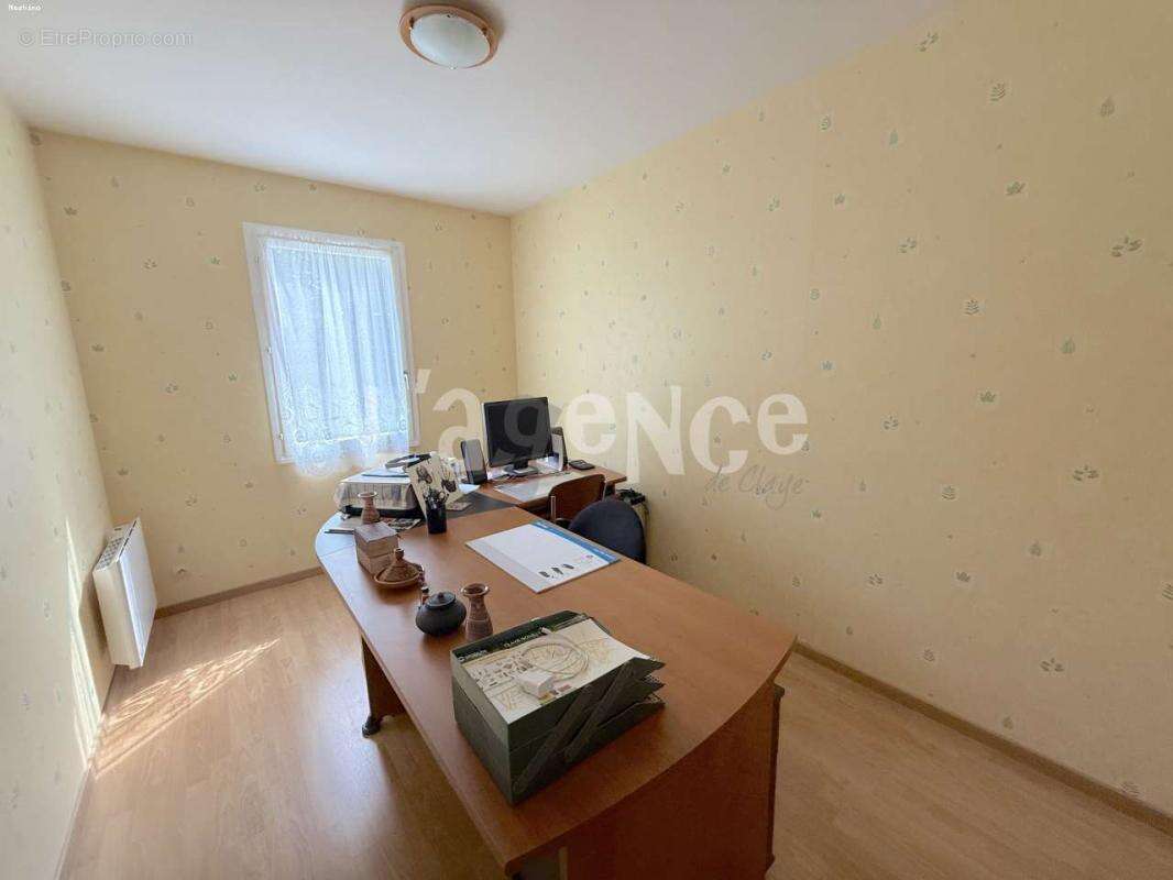 Maison à CLAYE-SOUILLY