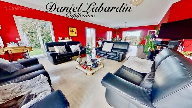 Maison à SAINT-PIERRE-SUR-DROPT