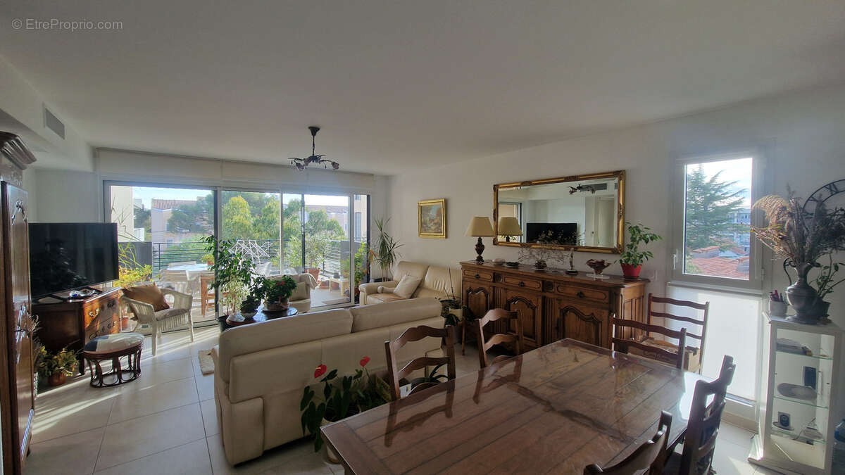 Appartement à SAINT-RAPHAEL