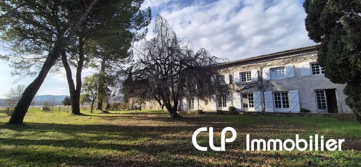 Maison à CHATEAUNEUF-DU-RHONE