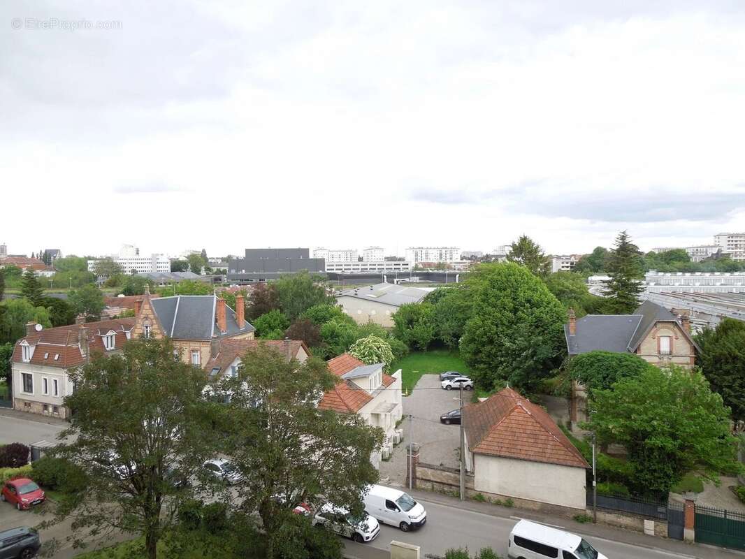 Appartement à SAINT-ANDRE-LES-VERGERS