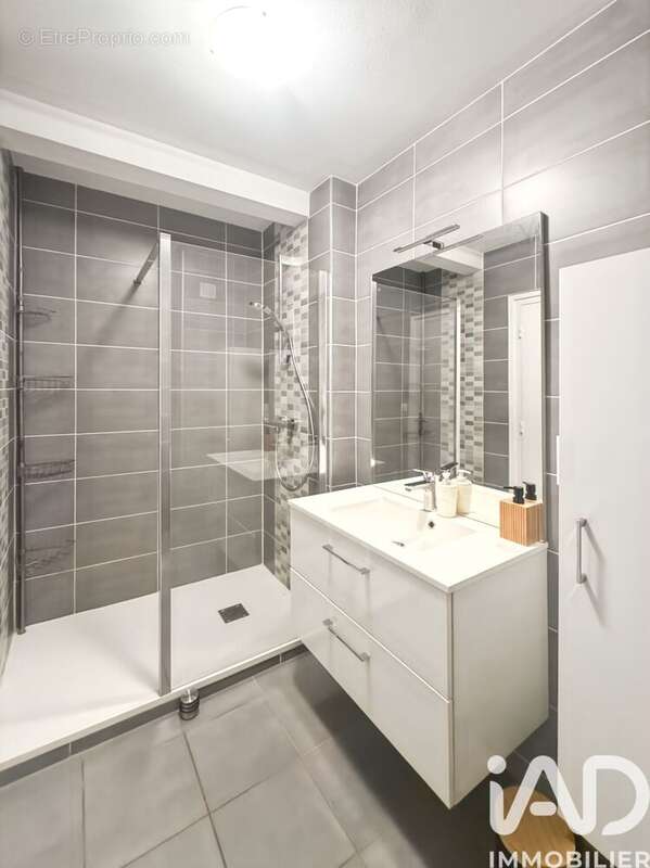Appartement 72 m² à Feurs  - photo 4