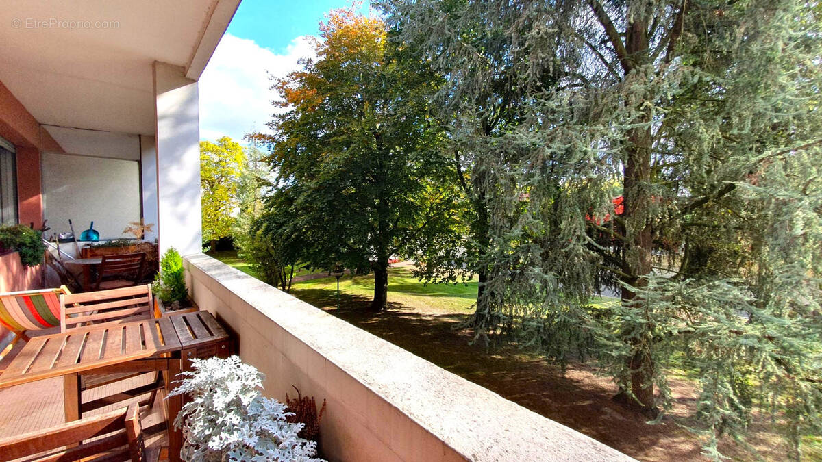 Appartement à GARCHES