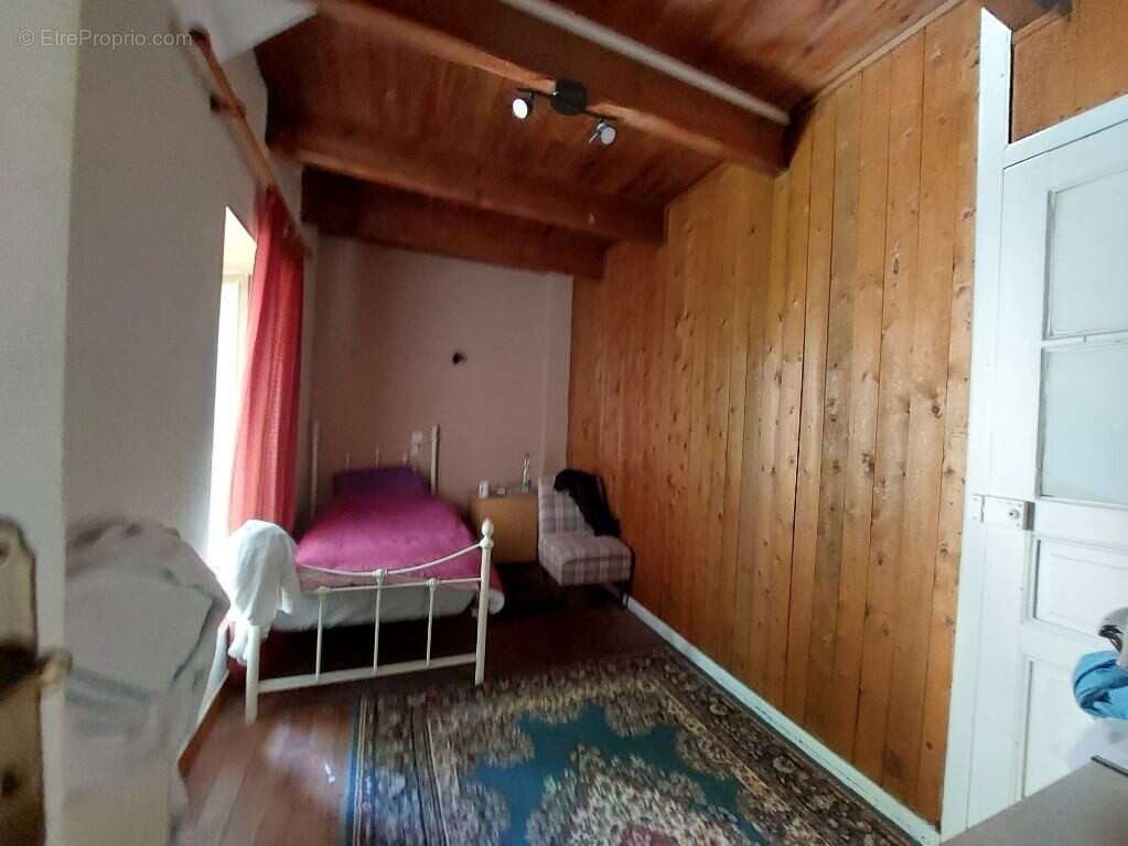 Maison à LE MESNIL-AUBERT