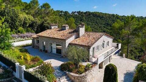 Maison à BIOT