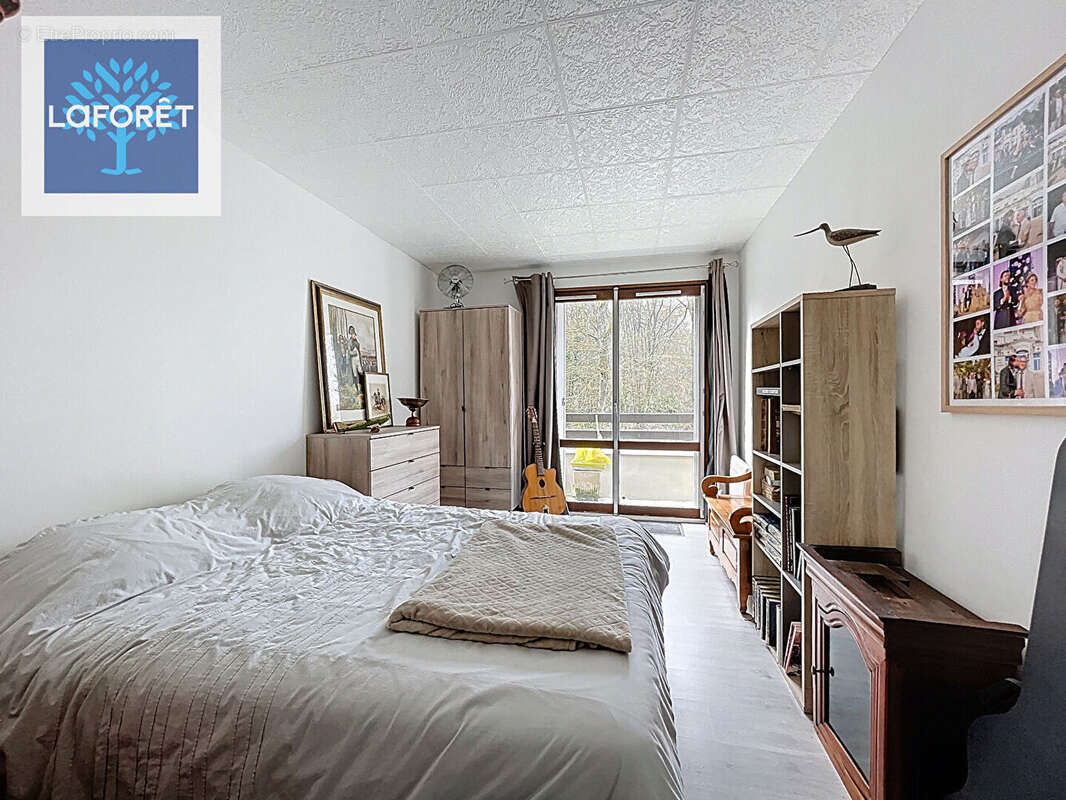 Appartement à MERY-SUR-OISE