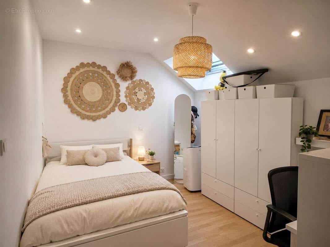 Appartement 43 m² à Fontenay-Le-Fleury  - photo 7