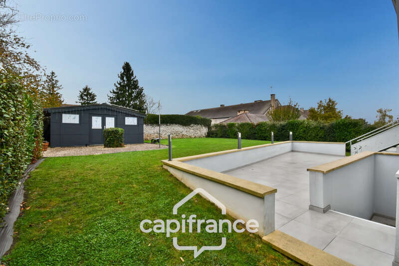 Maison à DAMMARTIN-EN-GOELE