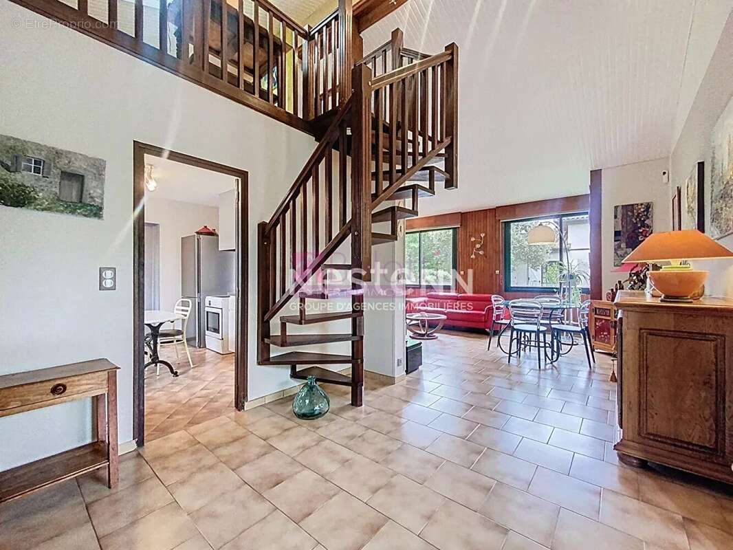 Maison à VILLENEUVE-TOLOSANE