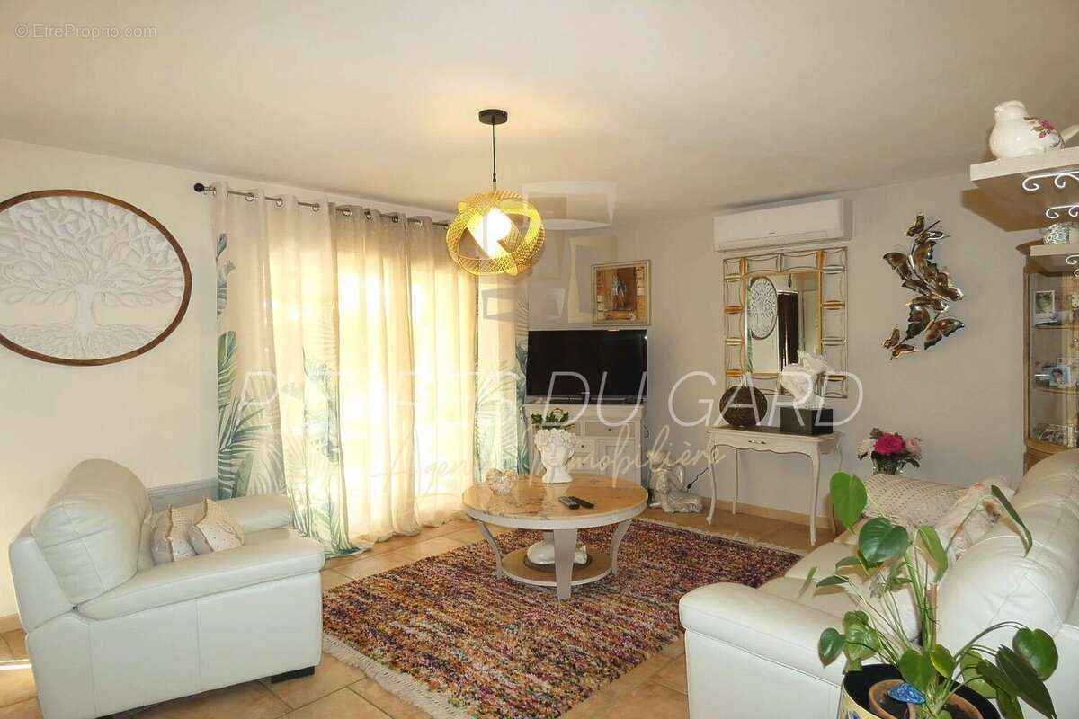 Maison à SAINT-AMBROIX