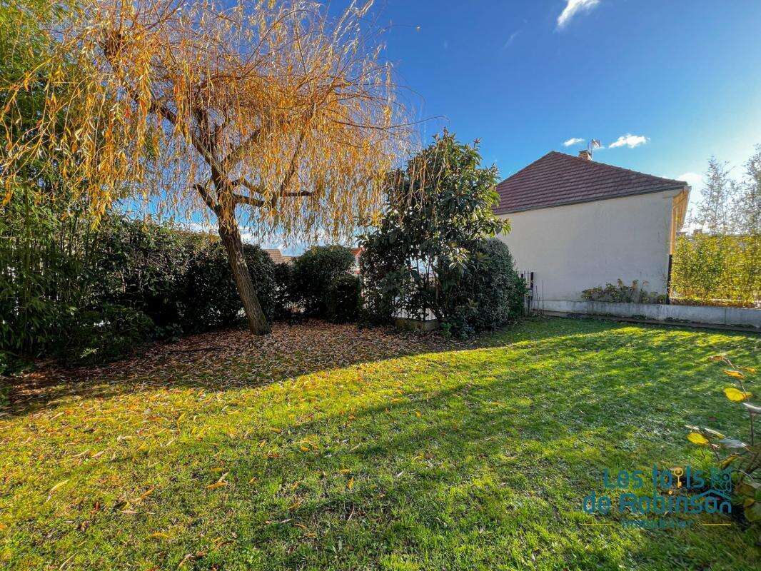 Maison à LE PLESSIS-ROBINSON