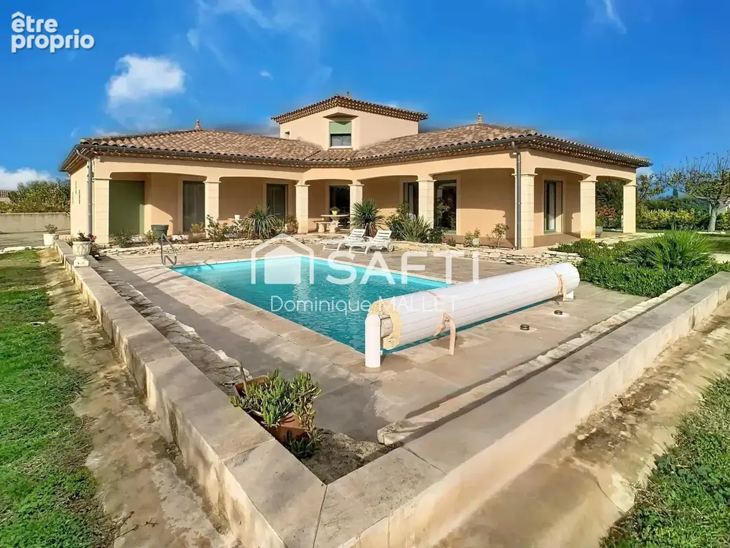Photo 1 - Maison à BELLEGARDE