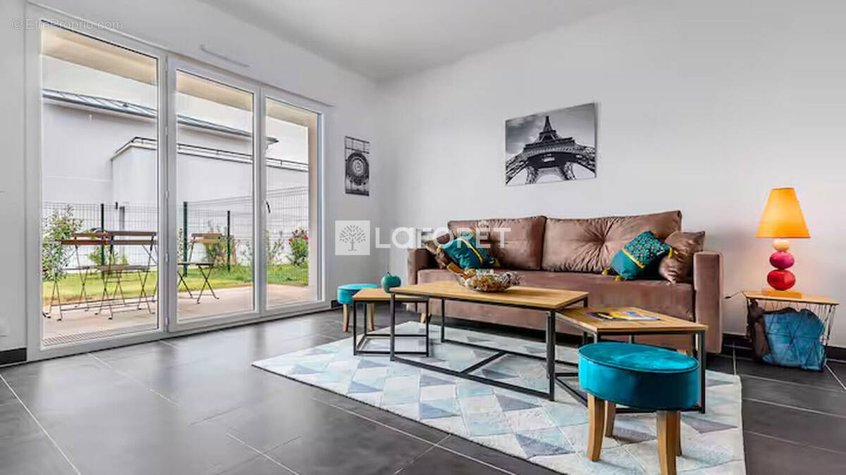 Appartement à FERRIERES-EN-BRIE