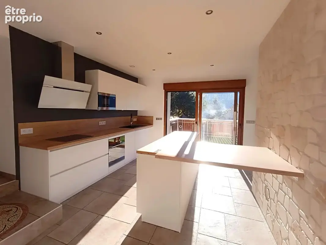Lans en vercors.Très beau T4 de plus de 122m2 (135m2 sol) ,avec VUE MAGNIFIQUE ! Plus terrasse et double garage . - photo 14