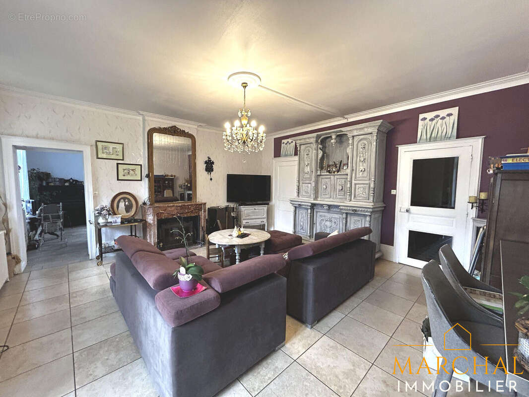 Maison à LORRY-MARDIGNY