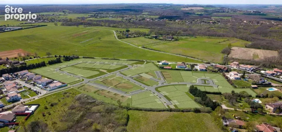 Terrain 367 m² à vendre à Montaigut-Sur-Save (31530) - photo 2