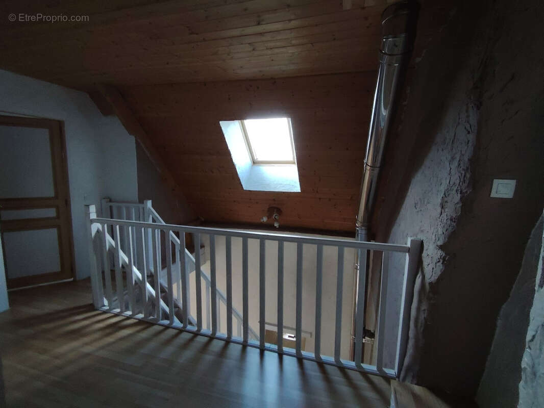 Maison à CONDE-SUR-NOIREAU