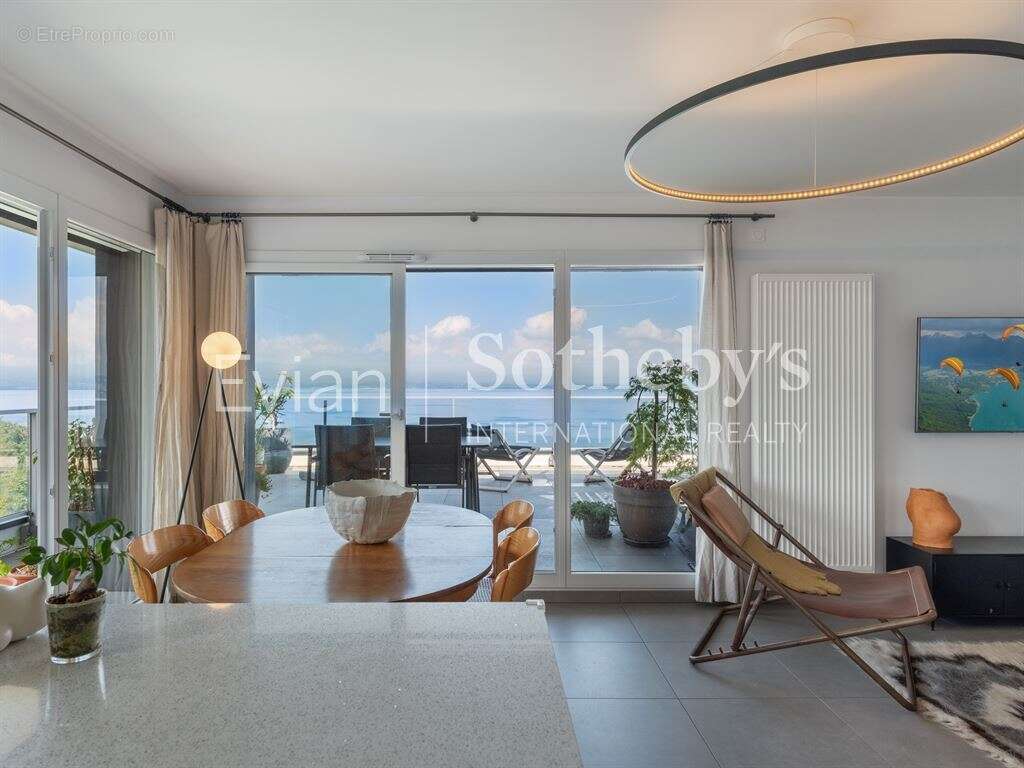 Appartement à NEUVECELLE