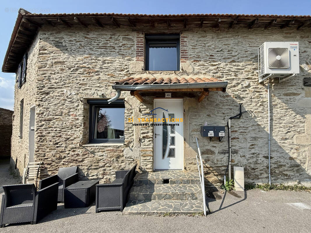 Appartement à CHATEAUNEUF