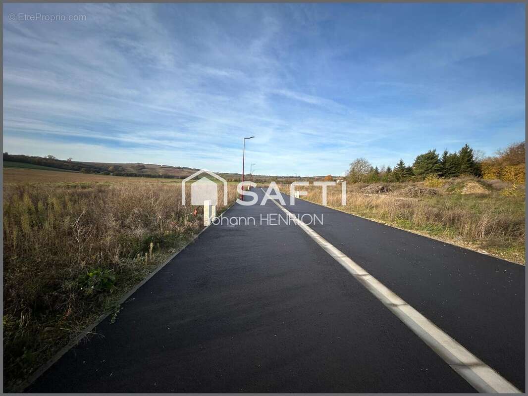 Photo 4 - Terrain à THIERVILLE-SUR-MEUSE