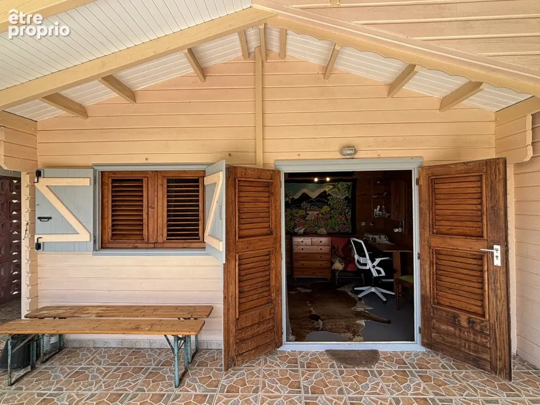 Maison atypique avec fenêtre sur  mer - photo 6