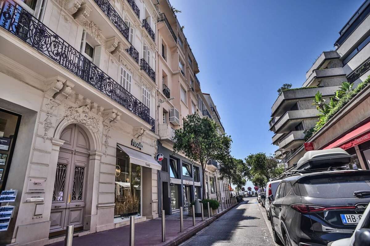 Appartement à CANNES