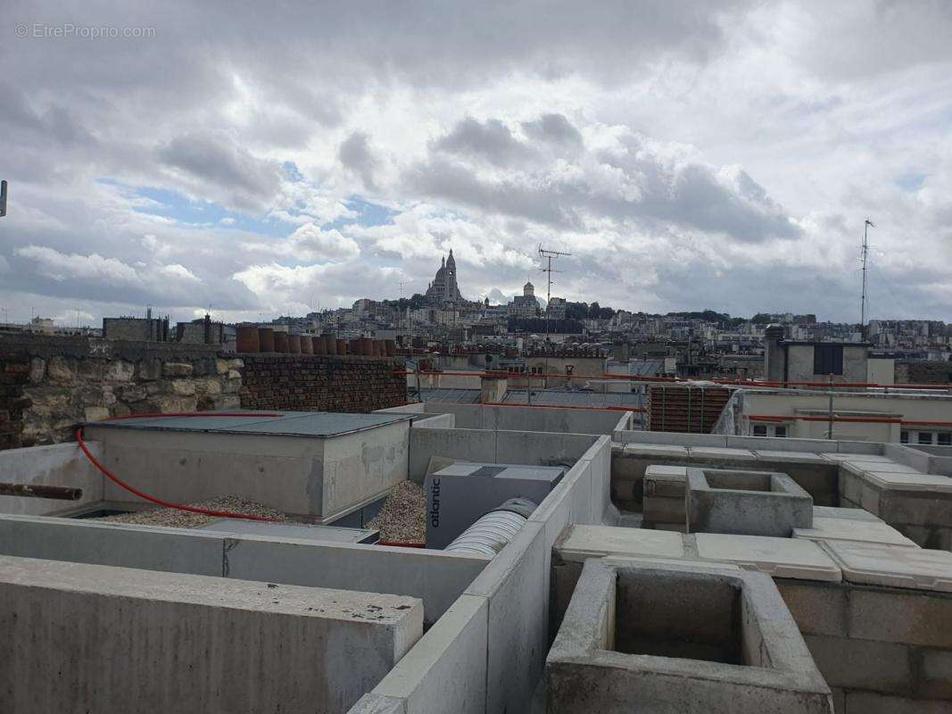 Appartement à PARIS-18E