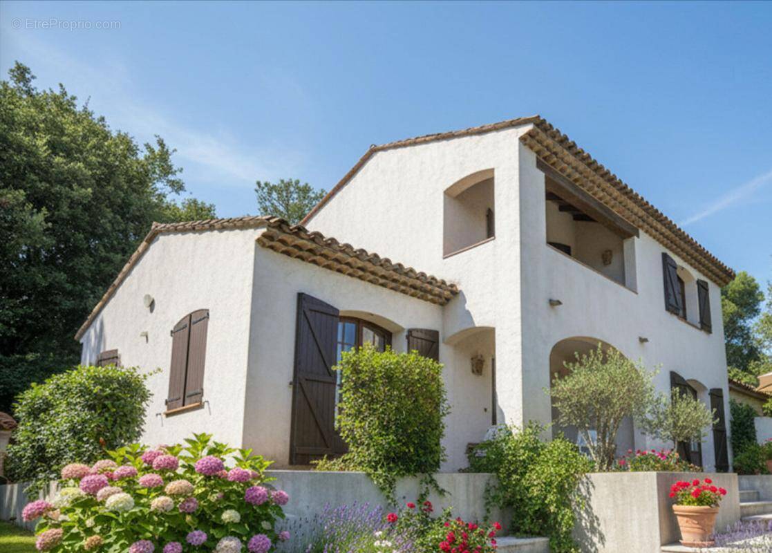 Maison à AURIBEAU-SUR-SIAGNE