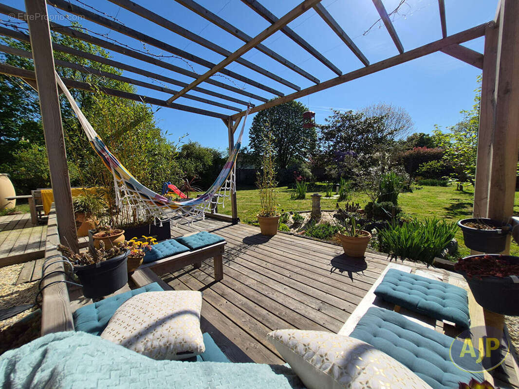 Maison à SAINT-COLOMBAN