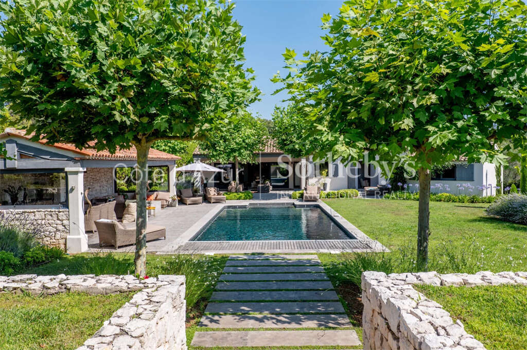 Maison à MOUGINS