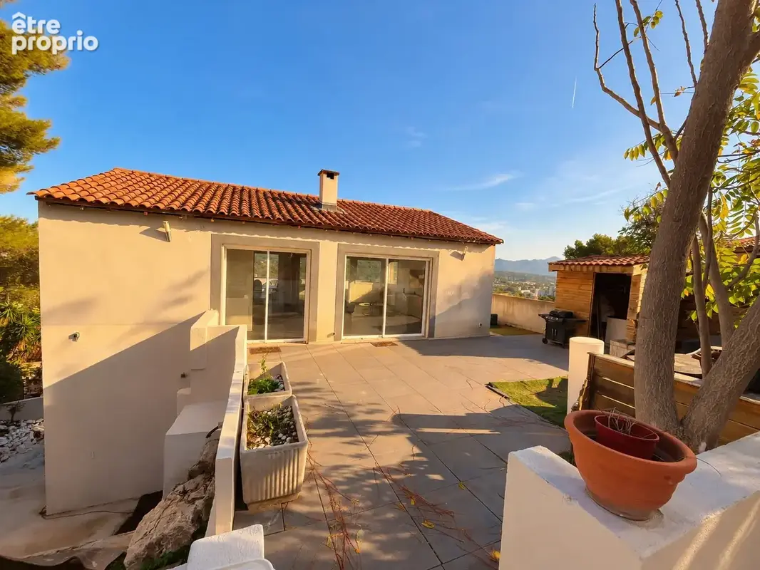 Maison 200 m2 avec vue sur Marseille   Calme absolu   Fort potentiel   La Millière - photo 3