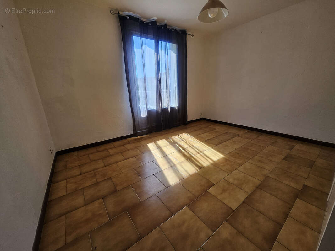 Appartement à MARSEILLE-13E