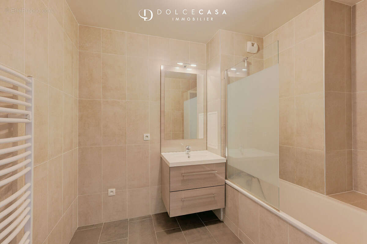Appartement à LE PERREUX-SUR-MARNE