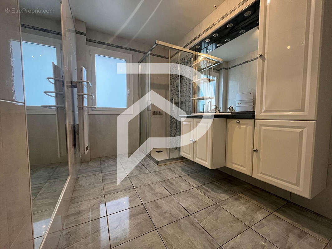 Maison à SAINT-VRAIN