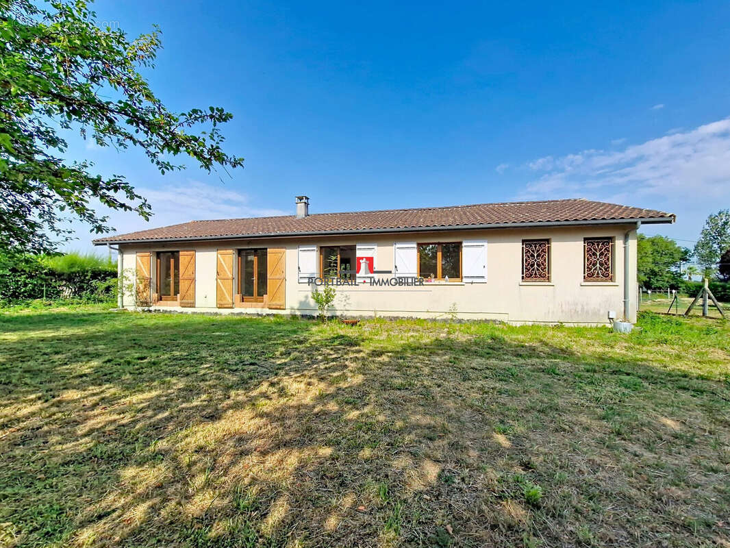 Maison à SAINT-CIERS-D'ABZAC