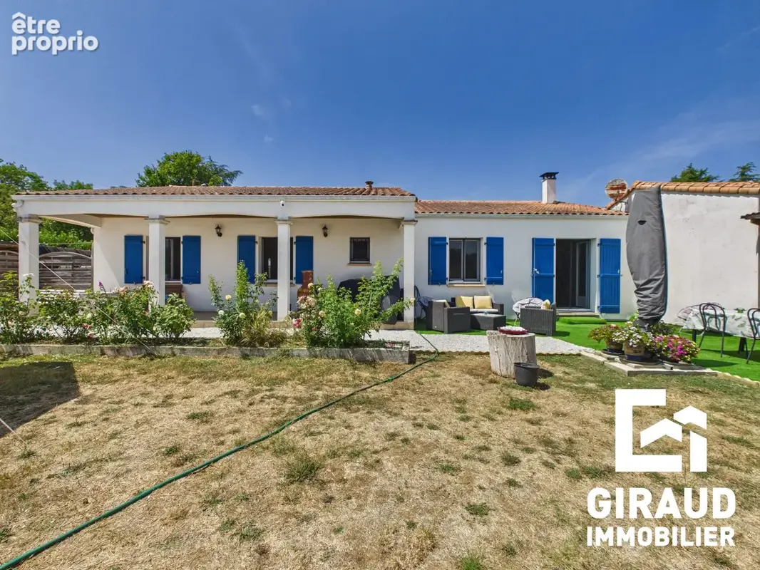 Maison 6 pièces 131 m² à vendre à La Caillere-Saint-Hilaire (85410) - photo 2