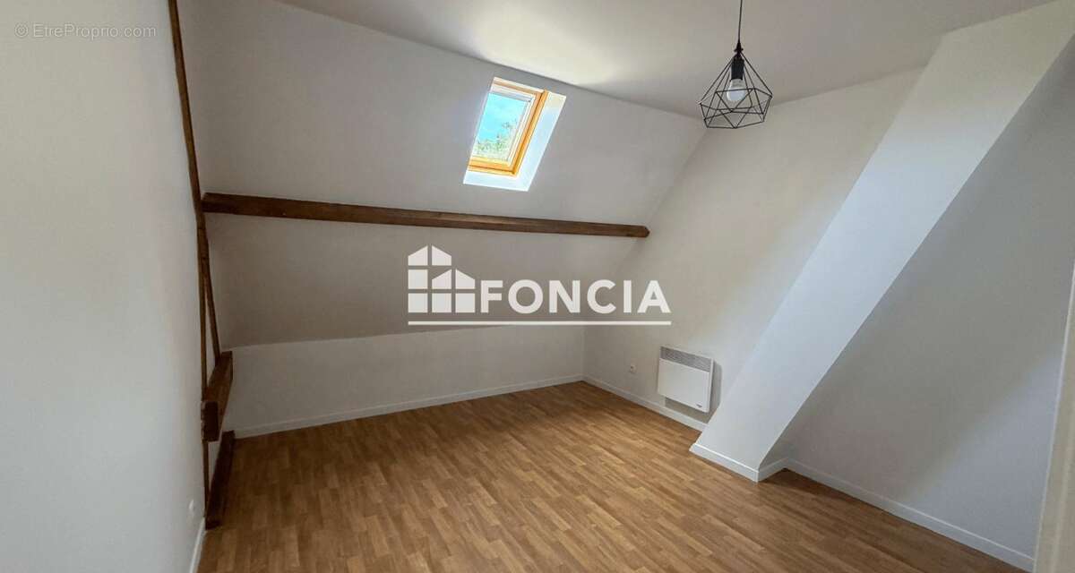 Maison à NOAILLES