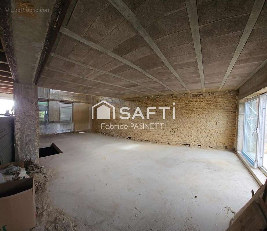 Maison 130 m² à Spincourt  - photo 2