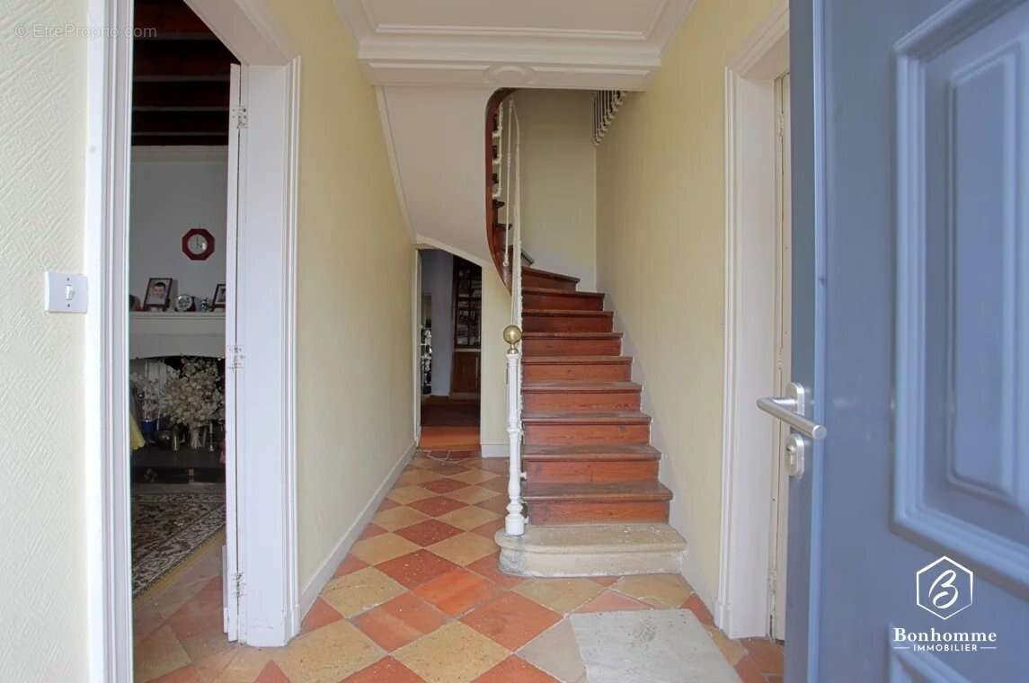 Maison à VILLENAVE-DE-RIONS