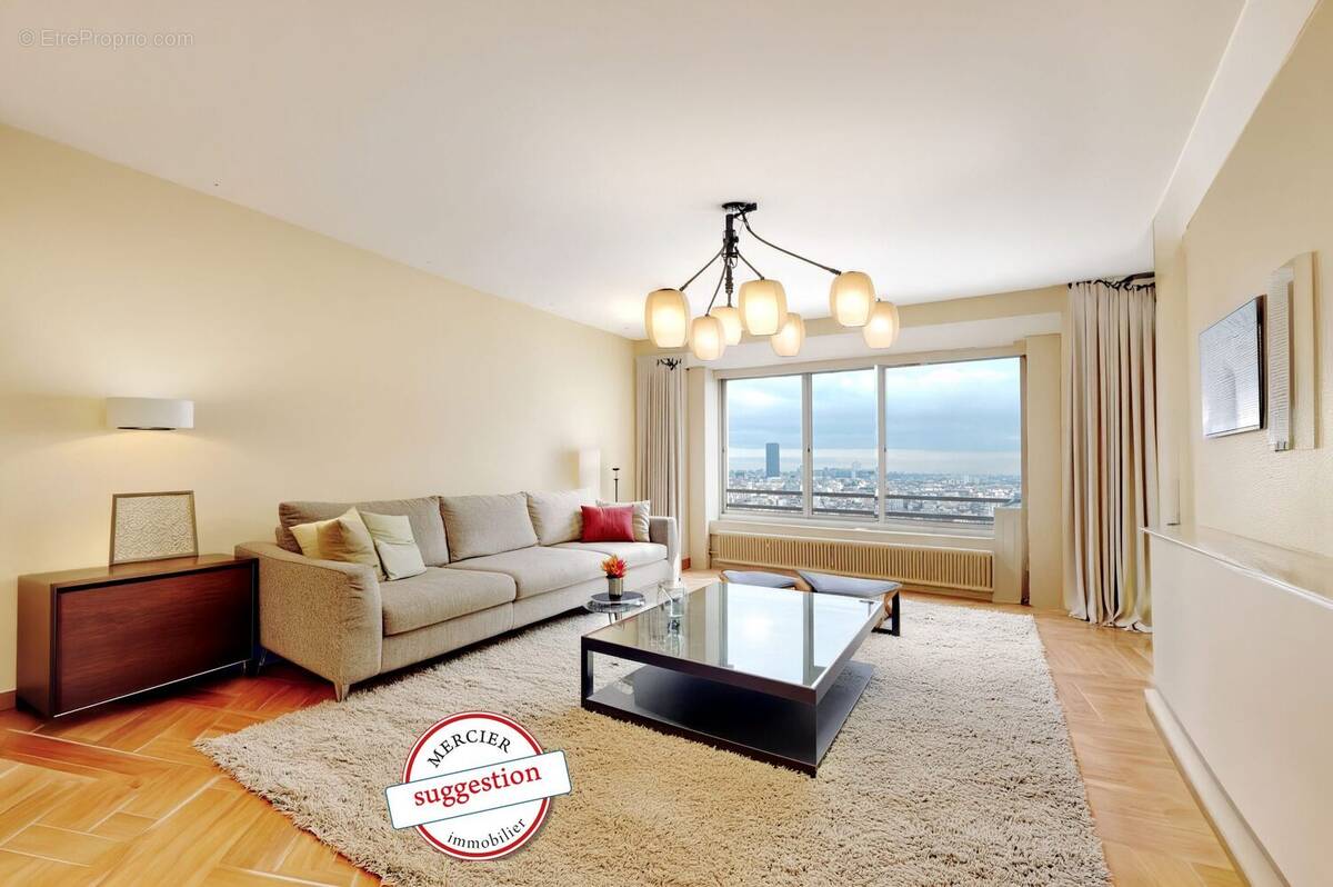 Appartement à PARIS-15E