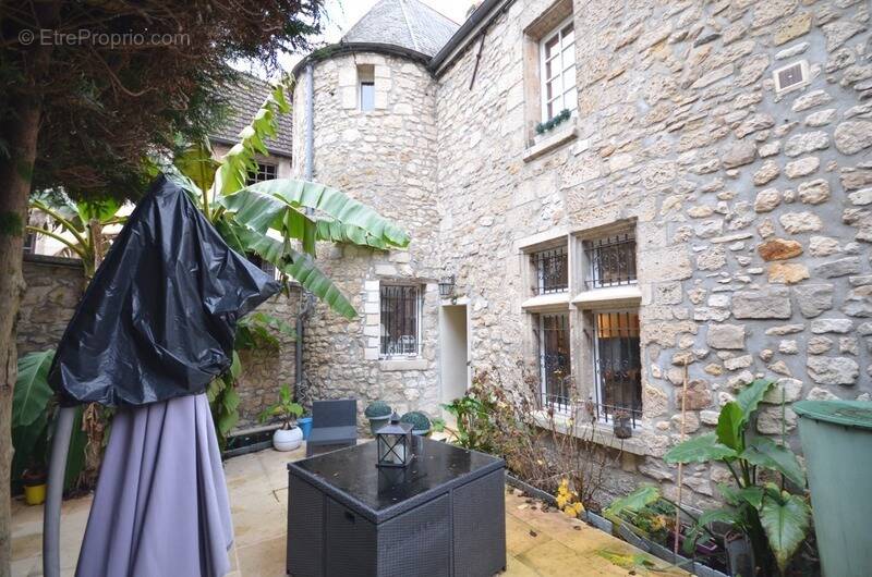 Maison à LA FERTE-MILON